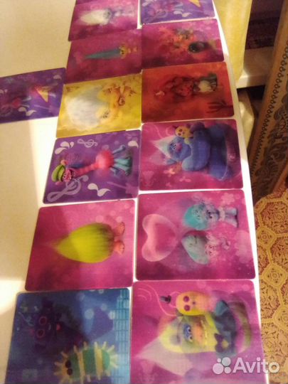 Карточки тролли из Пятёрочки