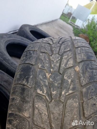 Nexen Roadian 541 215/65 R16