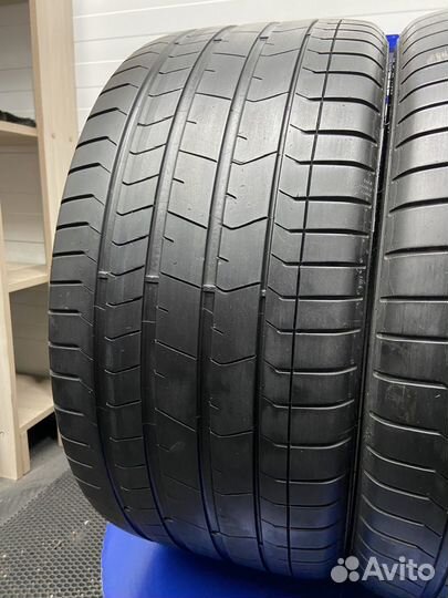 Pirelli P Zero PZ4 275/30 R20 97Y