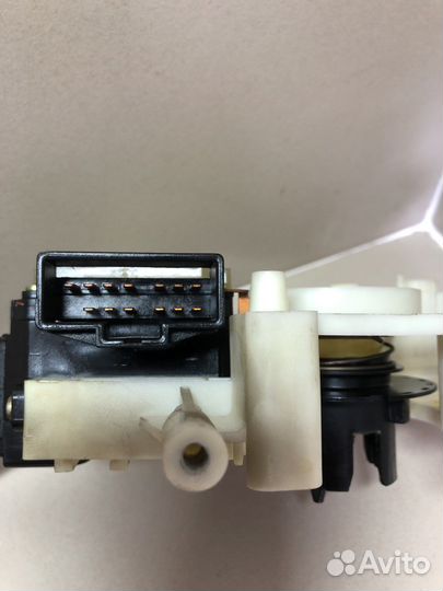 Переключатель стеклоочистителя Hyundai Sonata 5