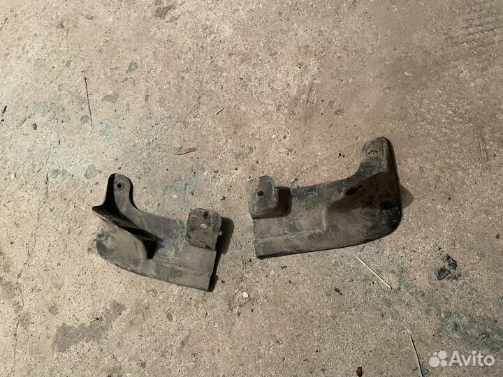 Брызговики на hyundai accent