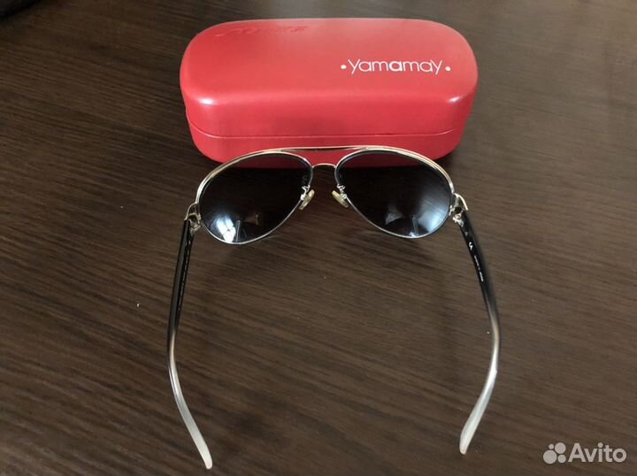 Солнцезащитные очки фирмы yamamay