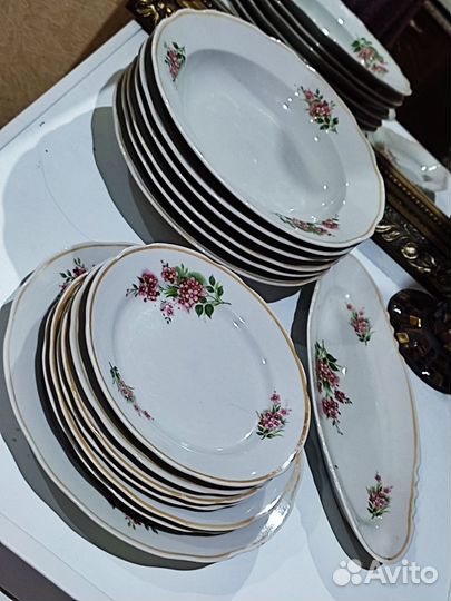 Столовый набор Дулево