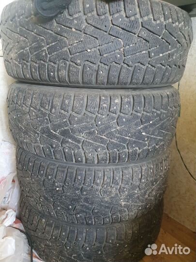 Pirelli Ice Zero 205/60 R16