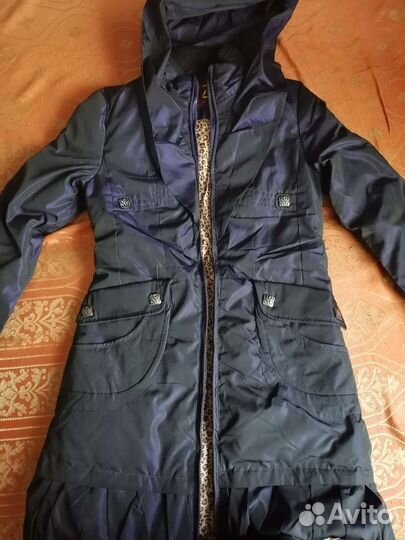 Куртка демисезонная женская 48 новая