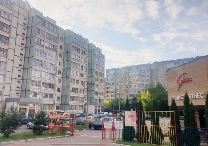 2-к. квартира, 72,3 м², 8/9 эт.