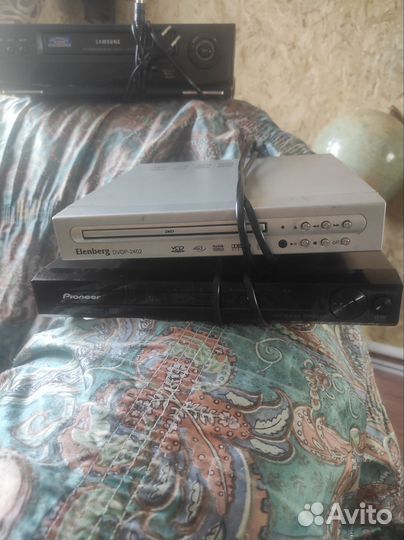 Видеомагнитофон