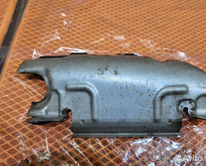 Экран тепловой Audi A6 C6 4F AUK 2007