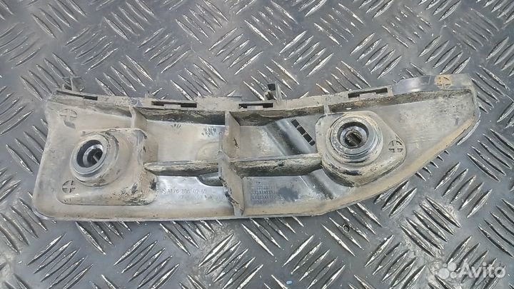 Крепление бампера переднее mercedes benz A-class W176 2015