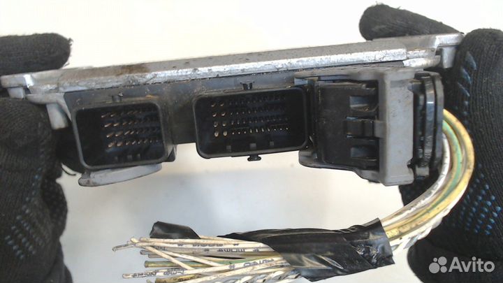 Блок управления двигателем Citroen C5, 2002