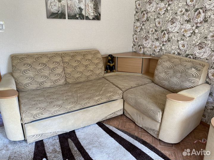 Угловой диван