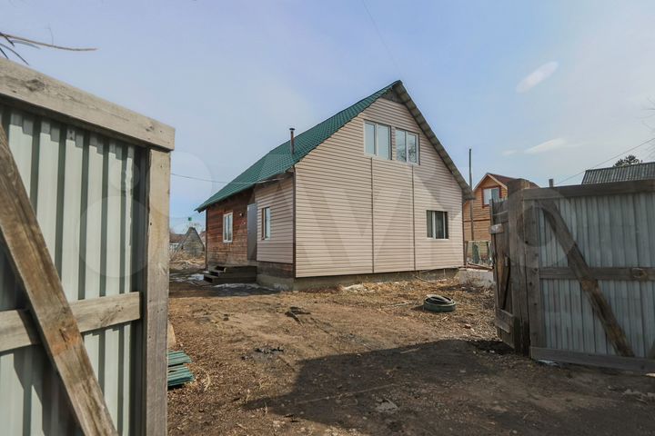 Дом 110 м² на участке 7 сот.