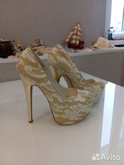 Туфли женские 37 размер