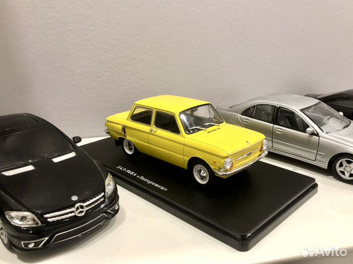 Модель автомобиля Ушастый зопорожец заз-968А 1:24