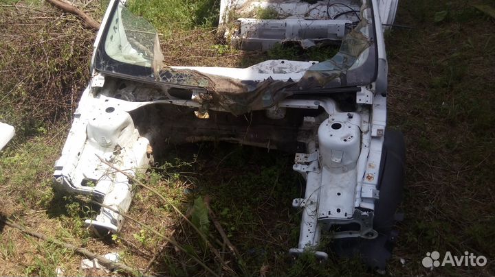 Передняя часть с лонжеронами Форд Фокус 2