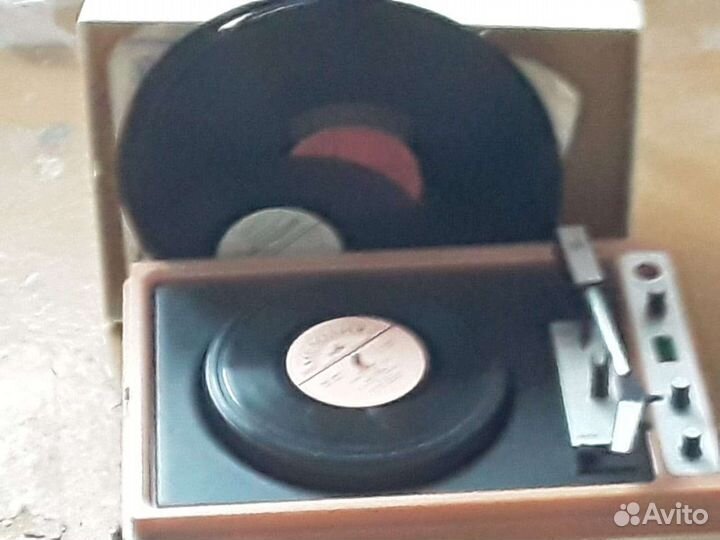 Проигрыватель винила