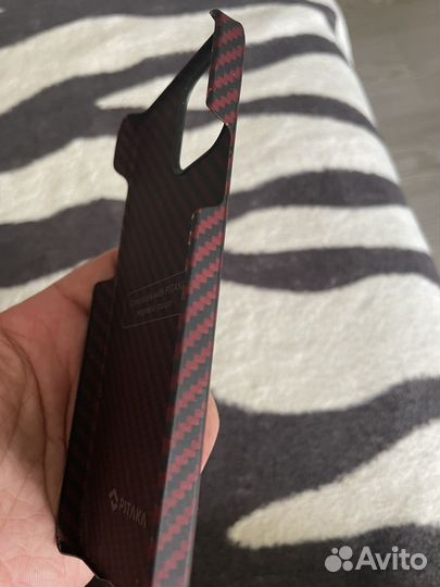 Чехол на айфон 12