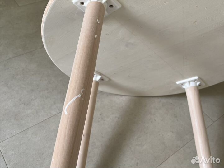 Столик детский 60(ш) х 45(в)