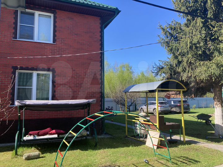 Дача 220 м² на участке 12 сот.