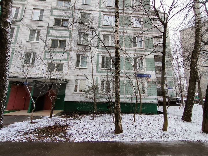 Квартира-студия, 18,8 м², 1/9 эт.