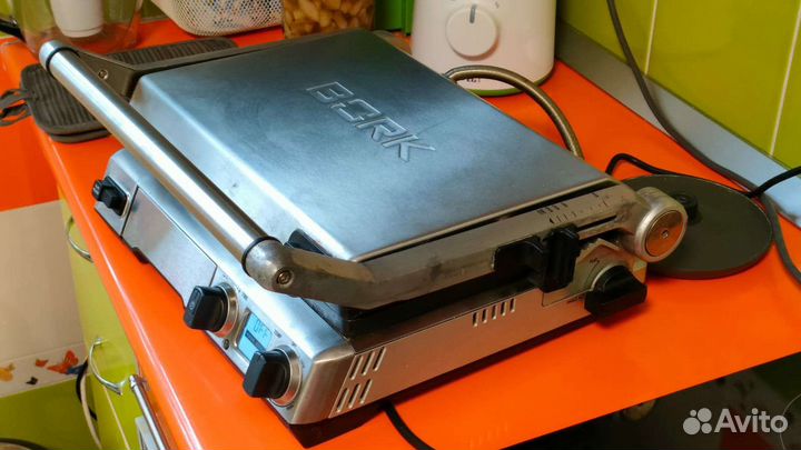 Bork Электрогриль