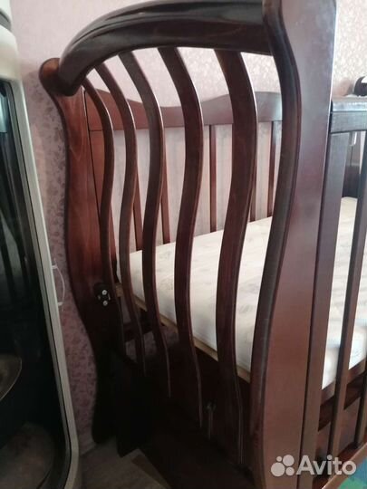 Кроватка детская