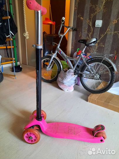 Самокат детский для девочки бу