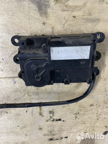 Сервопривод заслонок печки Mazda Demio DW