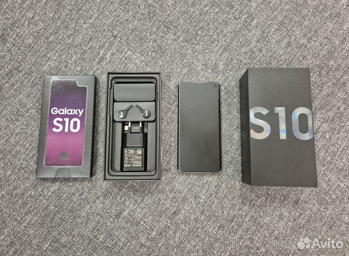 Samsung Galaxy S10, 8/128 ГБ