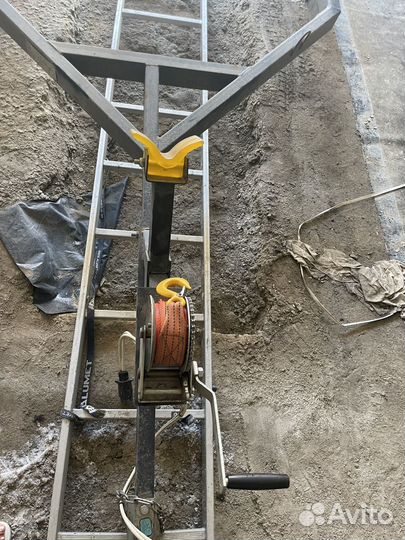 Лодочный прицеп