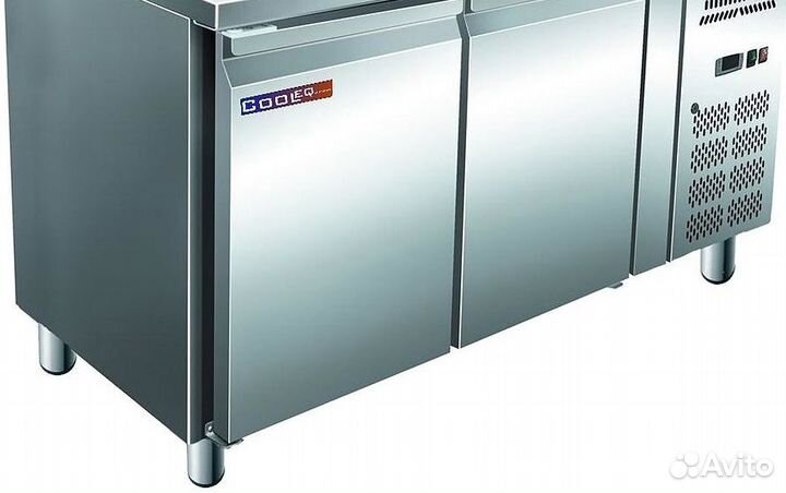Стол холодильный Cooleq GN2200TN