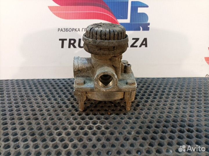 5010588146 Клапан ускорительный