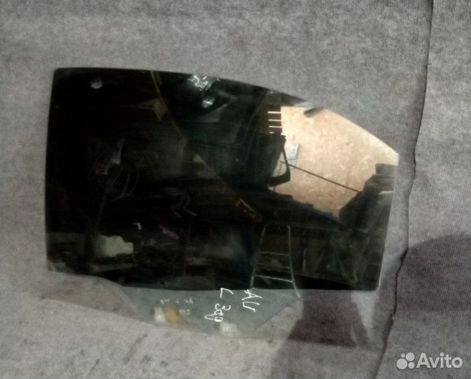 Стекло заднее левое Chevrolet Aveo Т250 2005