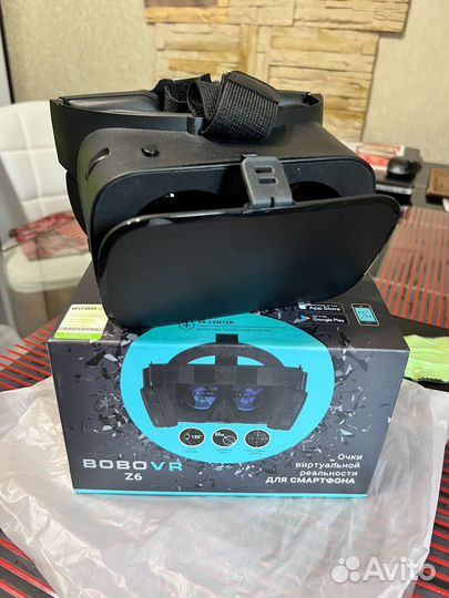 Очки виртуальной реальности для телефона