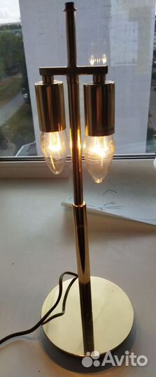 Лампа настольная декоративная