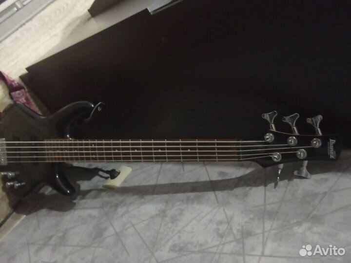 Бас гитара ibanez