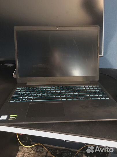 Игровой ноутбук Lenovo