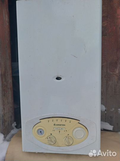 Газовый котел,настенный