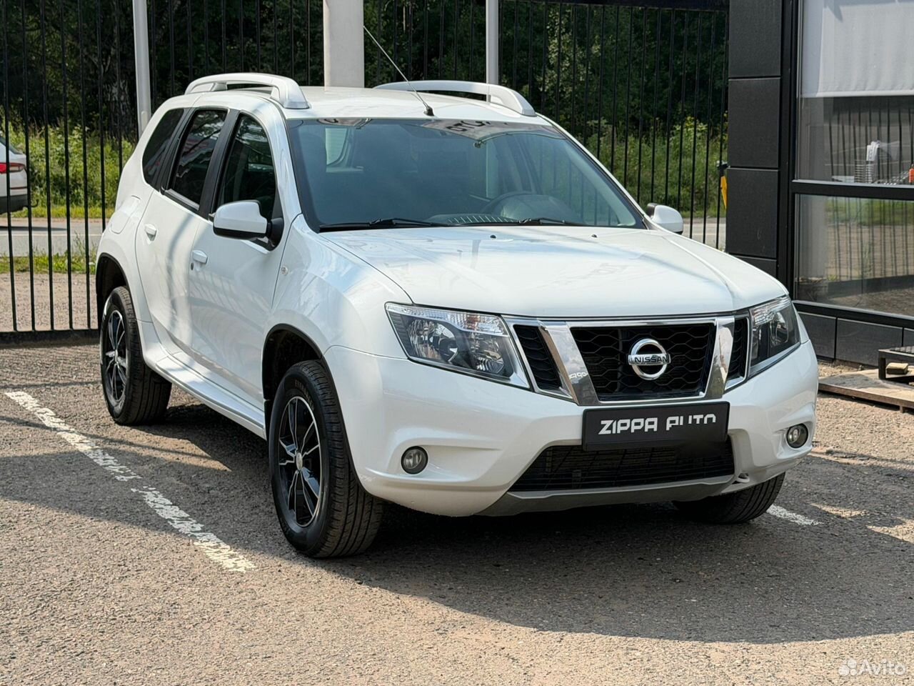 Nissan Terrano 2.0 AT, 2015, 188 583 км