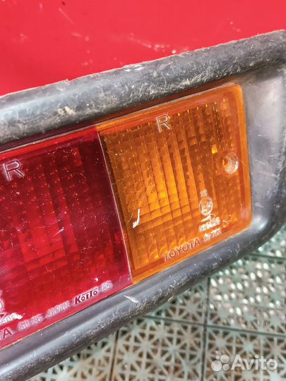 Птф задний правый Toyota Land Cruiser Prado 90