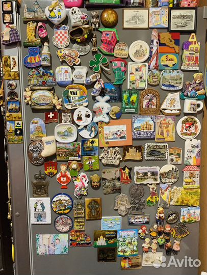 Магниты на холодильник из разных стран