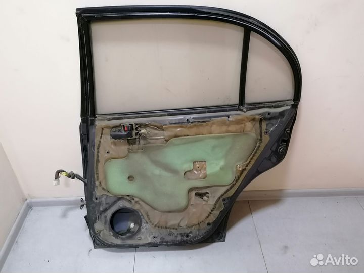 Дверь задняя правая Toyota Corona ST190 1992-1998