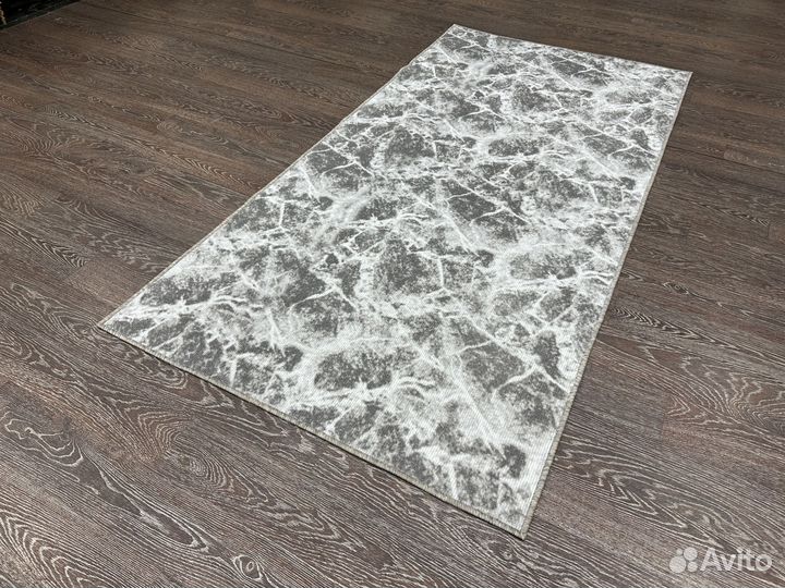 Палас новый 1.39х1.69