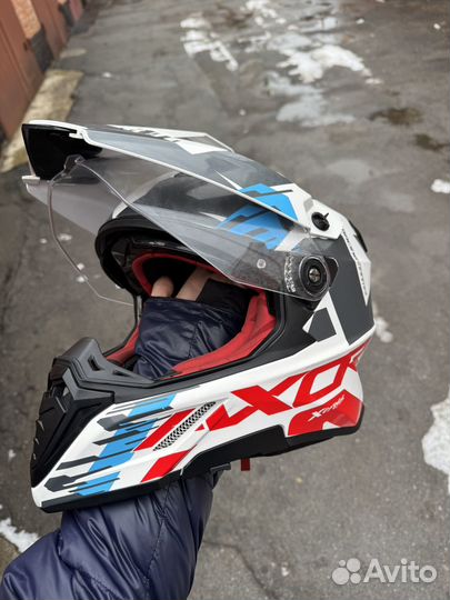 Шлем для мотоцикла кроссовый