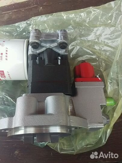 Топливный насос cummins M11 N14 3417677. 4954876