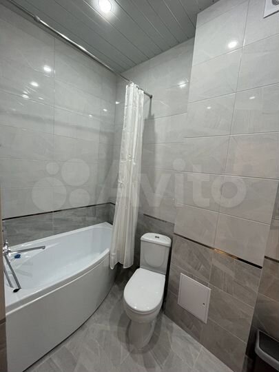 2-к. квартира, 73 м², 10/11 эт.