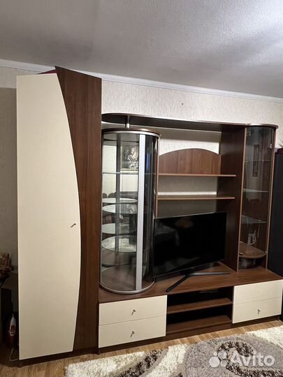 Стенка горка в гостиную бу