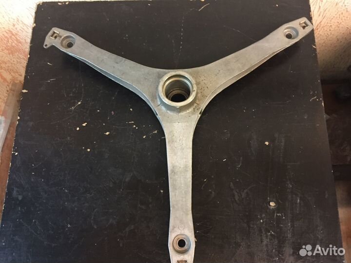 Крестовина для стиральной машины Indesit / Индезит