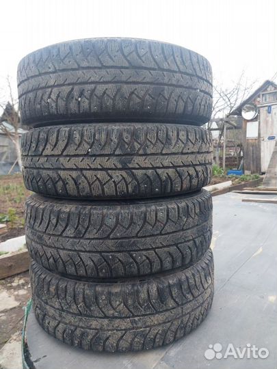 Bridgestone Ice Cruiser 7000 185/65 R15