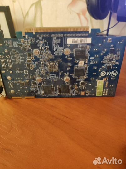 Видеокарта Radeon HD6750 1Gb DDR5 Gigabyte